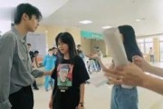 娱乐吃瓜小糖糖,揭秘娱乐圈那些不为人知的吃瓜故事